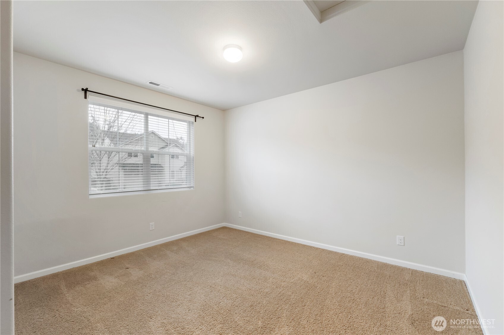 4414 Goldcrest Drive NW, Olympia, WA 98502-9018