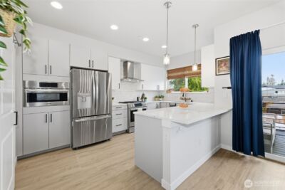 806 164th Street SW #B3, Lynnwood, WA 98037 - Photo 4