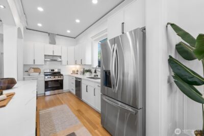 7908 S Lakeridge Drive , Seattle, WA 98178 - Photo 20