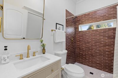 7908 S Lakeridge Drive , Seattle, WA 98178 - Photo 23