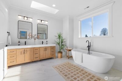 7908 S Lakeridge Drive , Seattle, WA 98178 - Photo 29