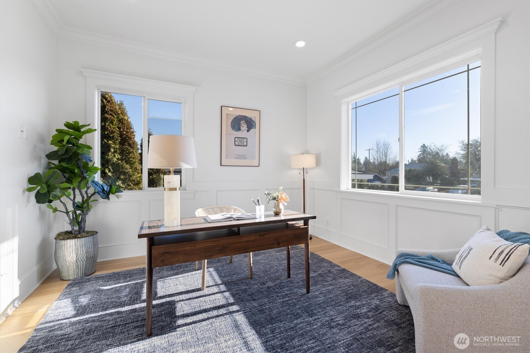 7908 S Lakeridge Drive , Seattle, WA 98178