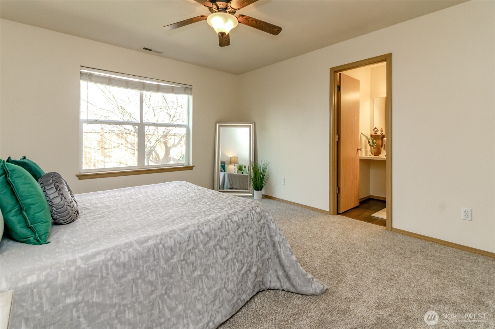 8521 175th Street Ct E, Puyallup, WA 98375