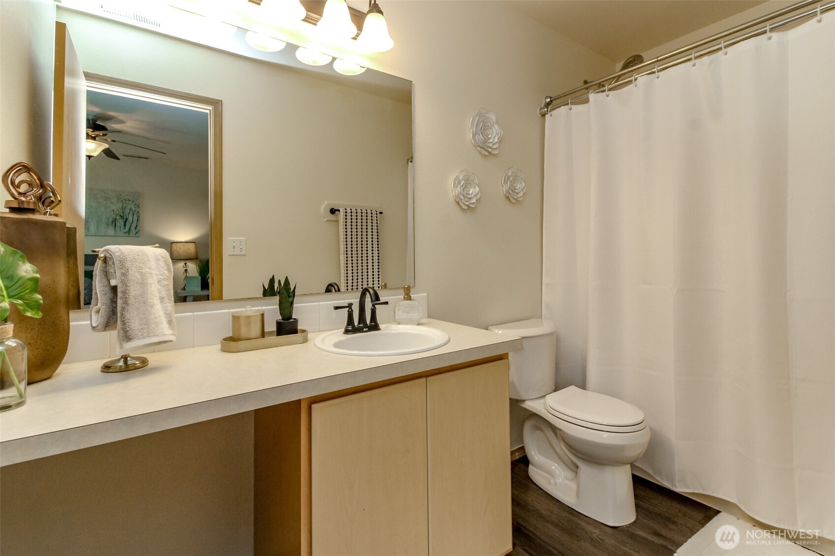 8521 175th Street Ct E, Puyallup, WA 98375