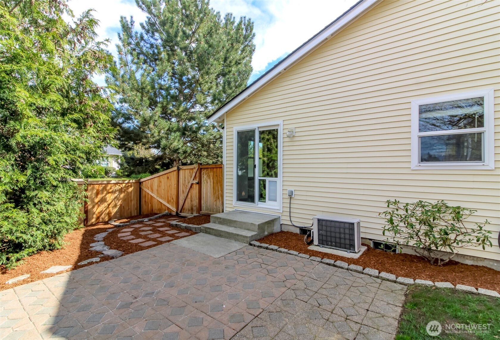 8521 175th Street Ct E, Puyallup, WA 98375