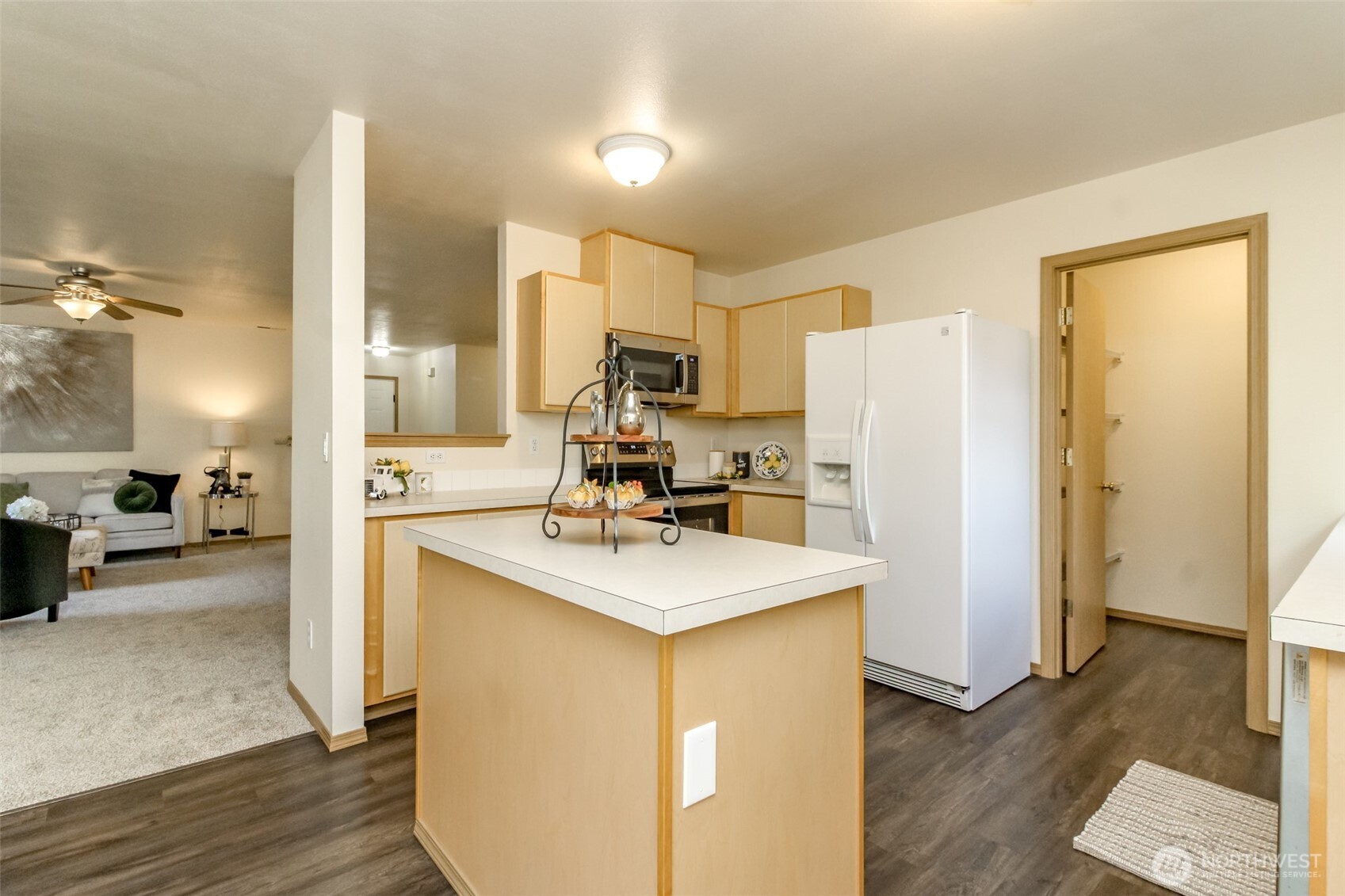 8521 175th Street Ct E, Puyallup, WA 98375