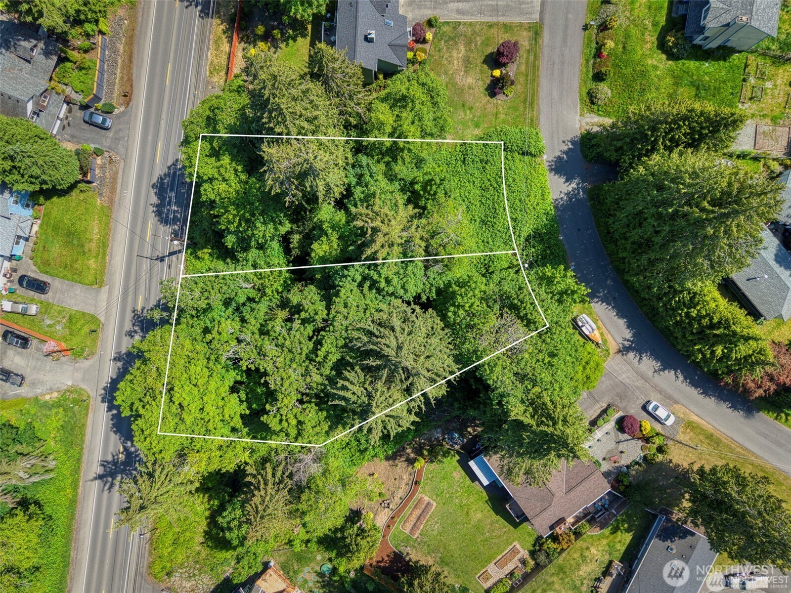 24115 Madura Drive NE, Kingston, WA 98346