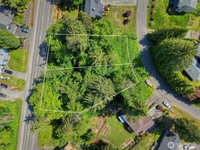 24115 Madura Drive NE, Kingston, WA 98346