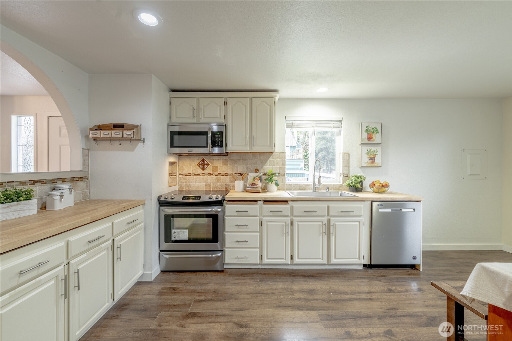 4404 Terrace Drive #10, Everett, WA 98203