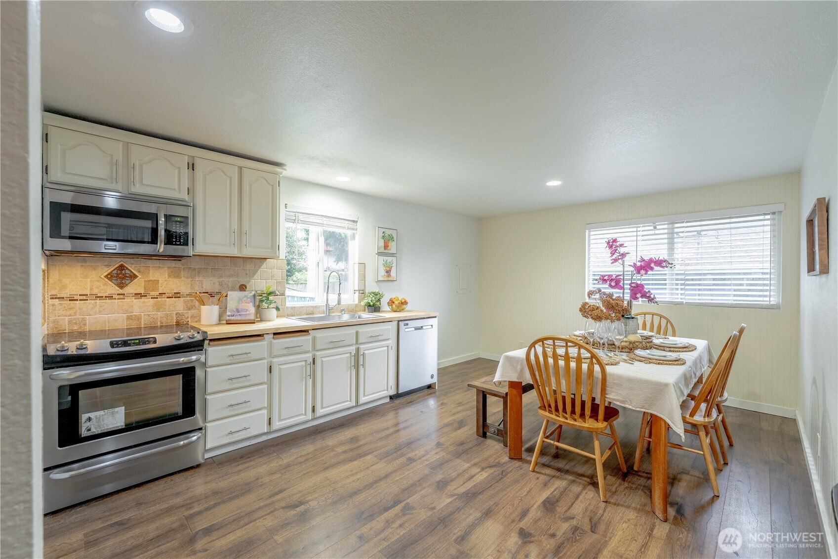 4404 Terrace Drive #10, Everett, WA 98203