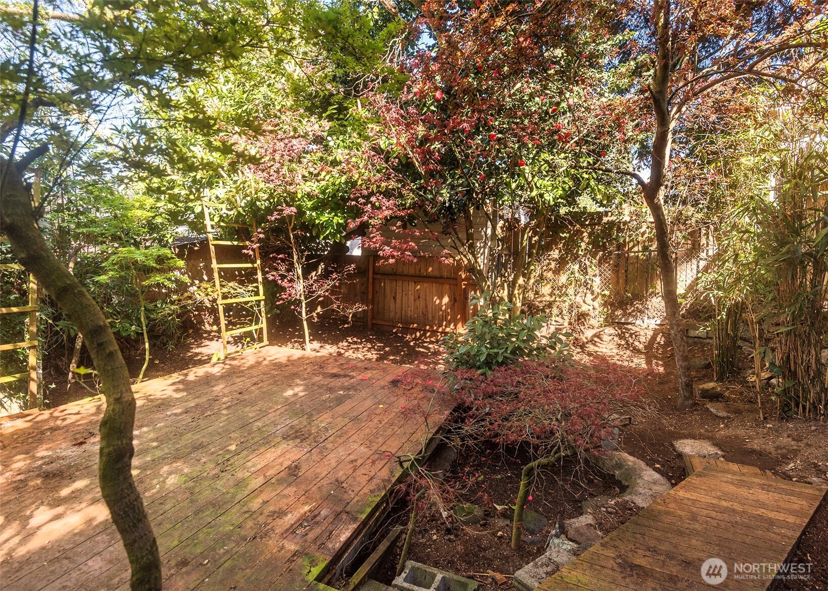 2214 N 60th Street , Seattle, WA 98103