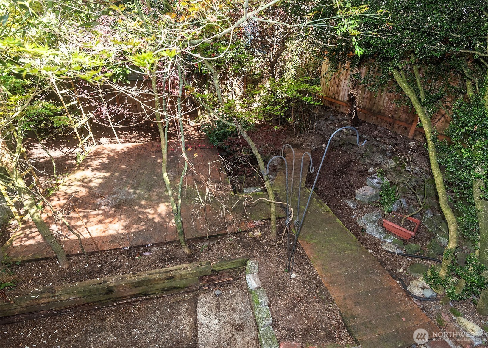 2214 N 60th Street , Seattle, WA 98103