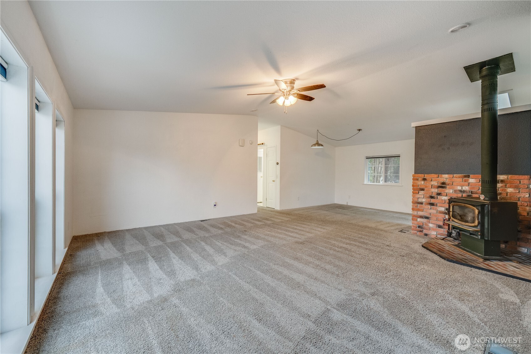 704 87th Avenue NE #2, Lake Stevens, WA 98258-2443