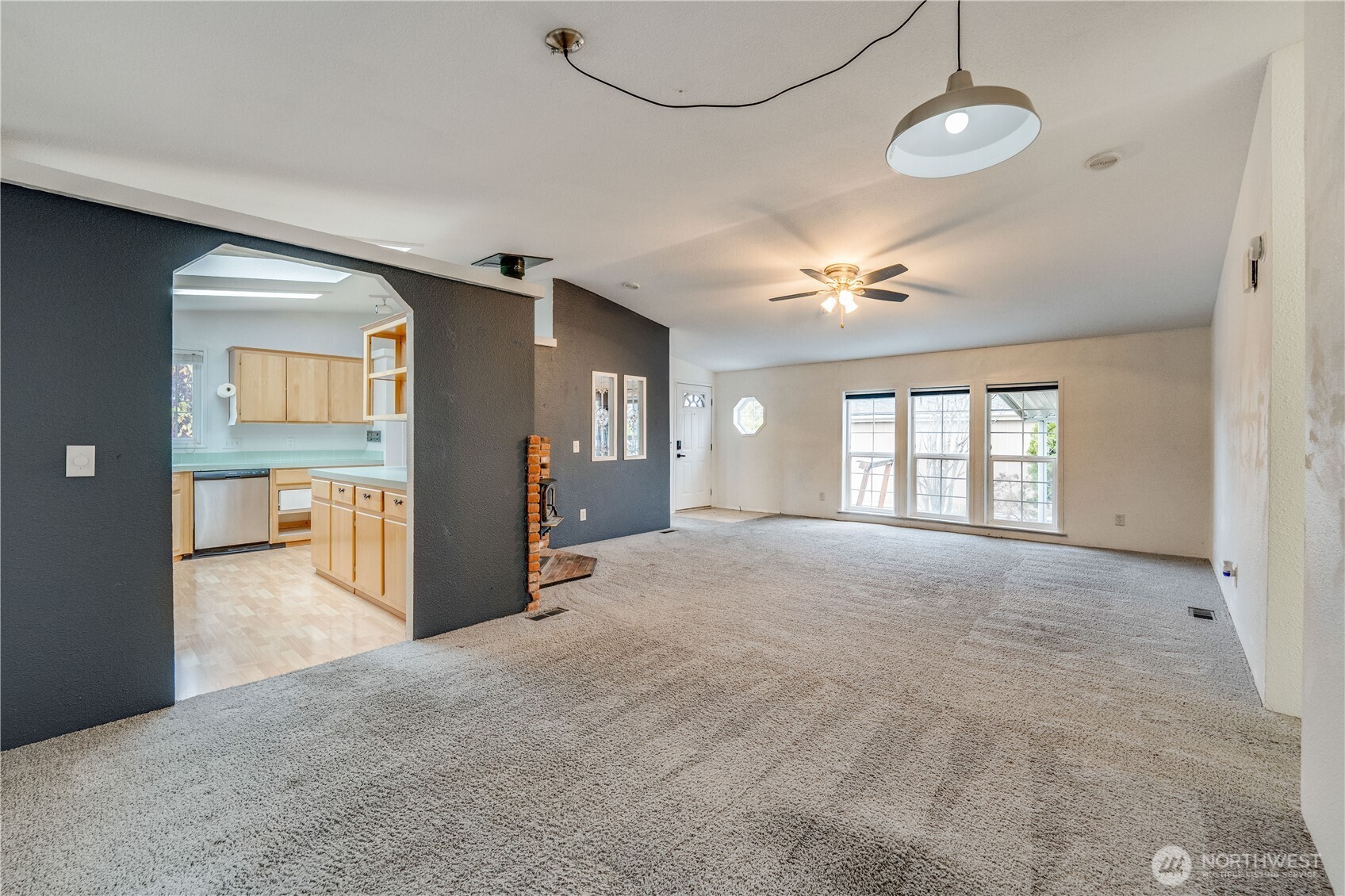 704 87th Avenue NE #2, Lake Stevens, WA 98258-2443