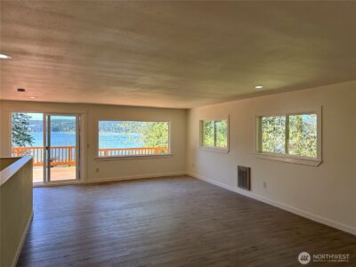 18630 E State Route 106 , Belfair, WA 98528 - Photo 12