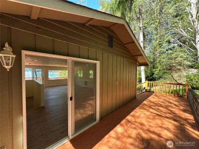 18630 E State Route 106 , Belfair, WA 98528 - Photo 16