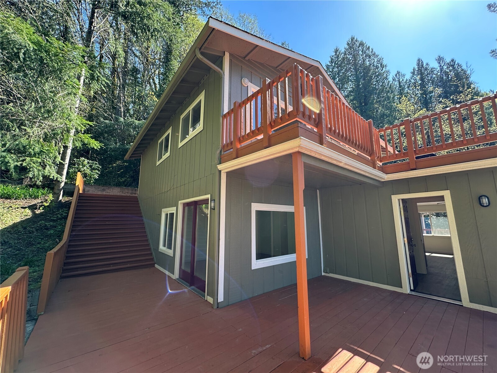 18630 E State Route 106 , Belfair, WA 98528