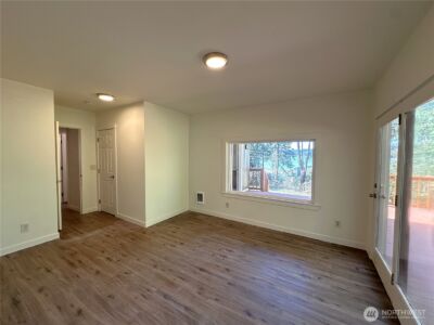 18630 E State Route 106 , Belfair, WA 98528 - Photo 9