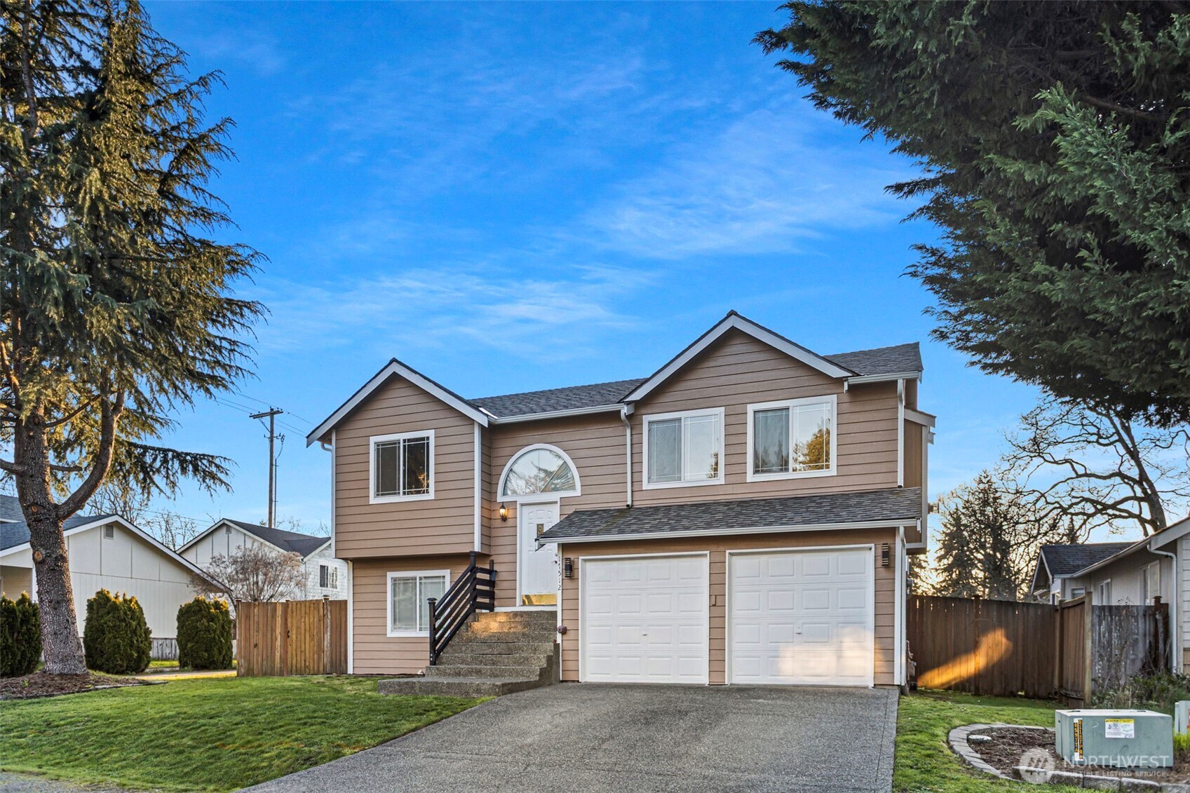 17512 17th Avenue E, Spanaway, WA 98387