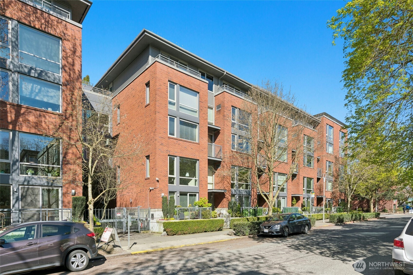 530 Broadway E #325, Seattle, WA 98102