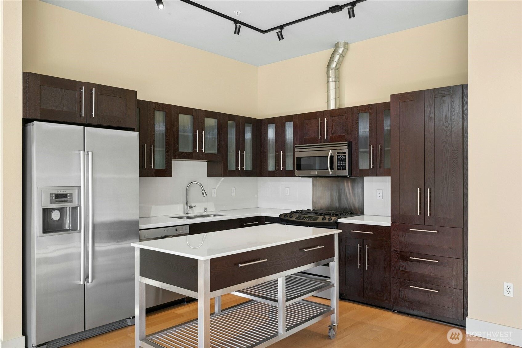 530 Broadway E #325, Seattle, WA 98102