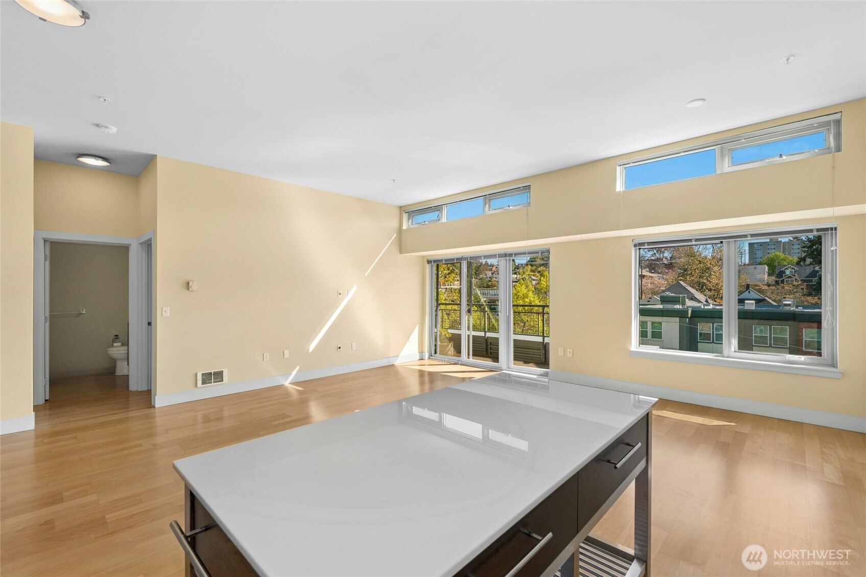 530 Broadway E #325, Seattle, WA 98102