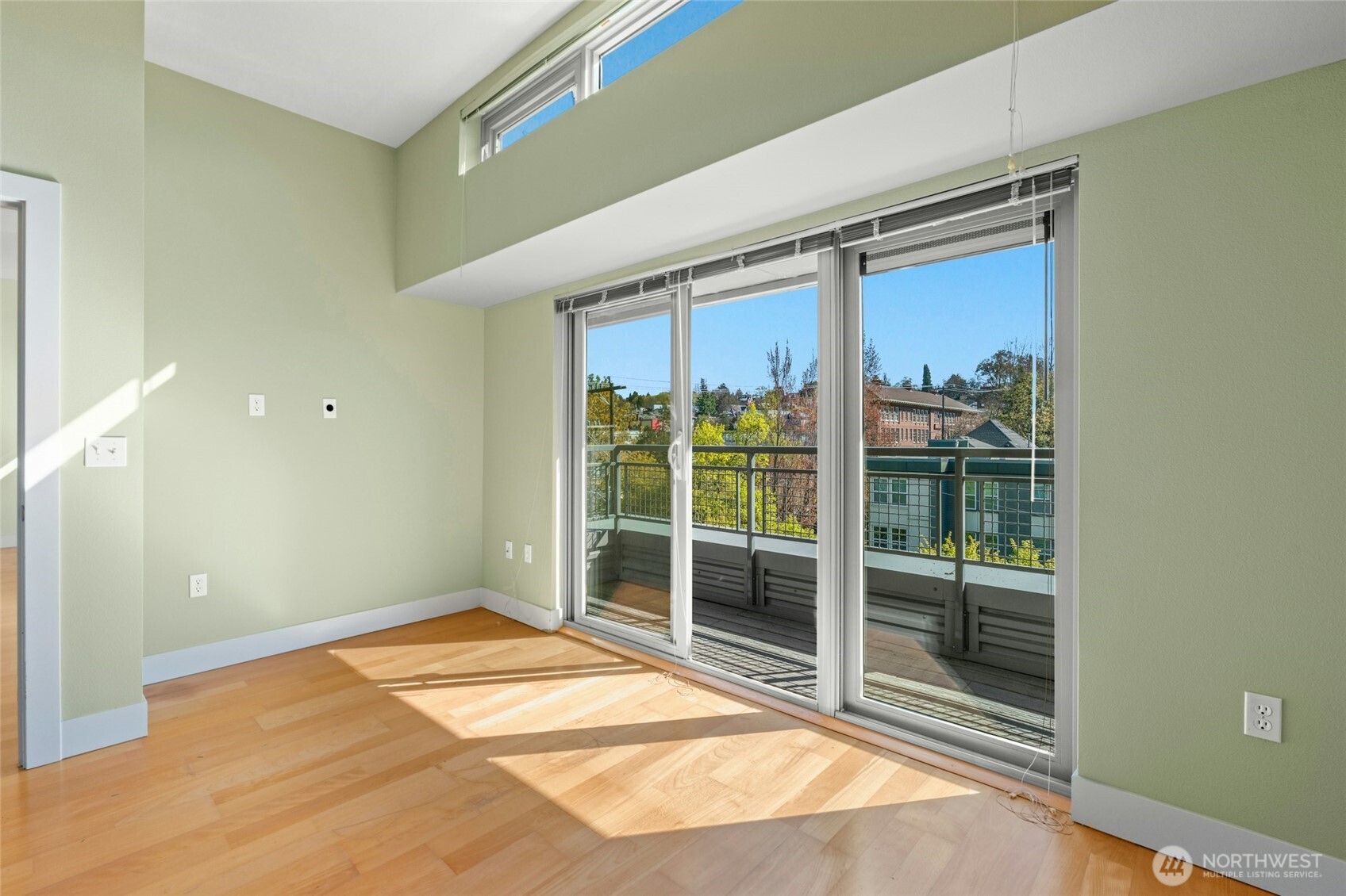530 Broadway E #325, Seattle, WA 98102