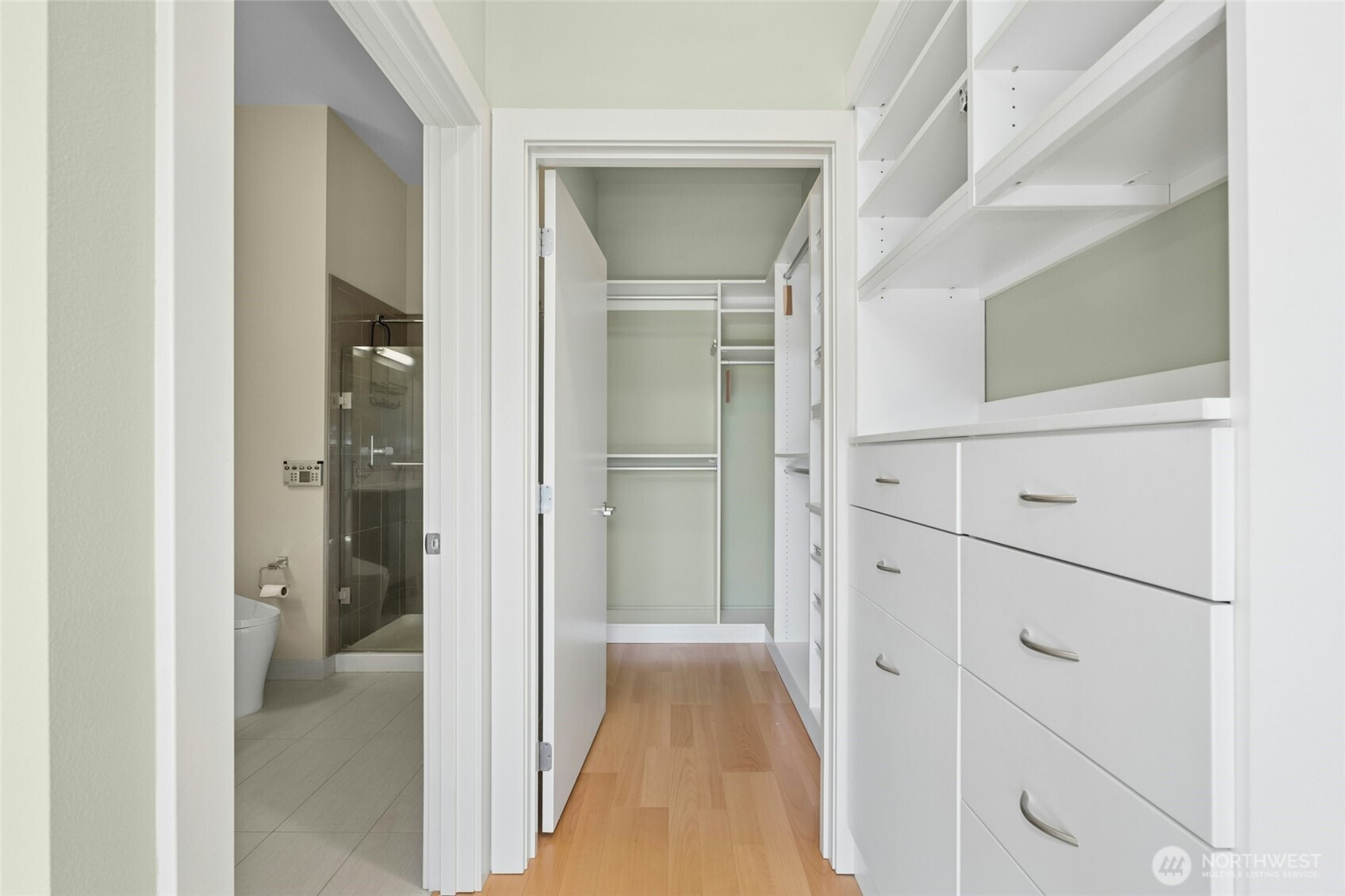 530 Broadway E #325, Seattle, WA 98102