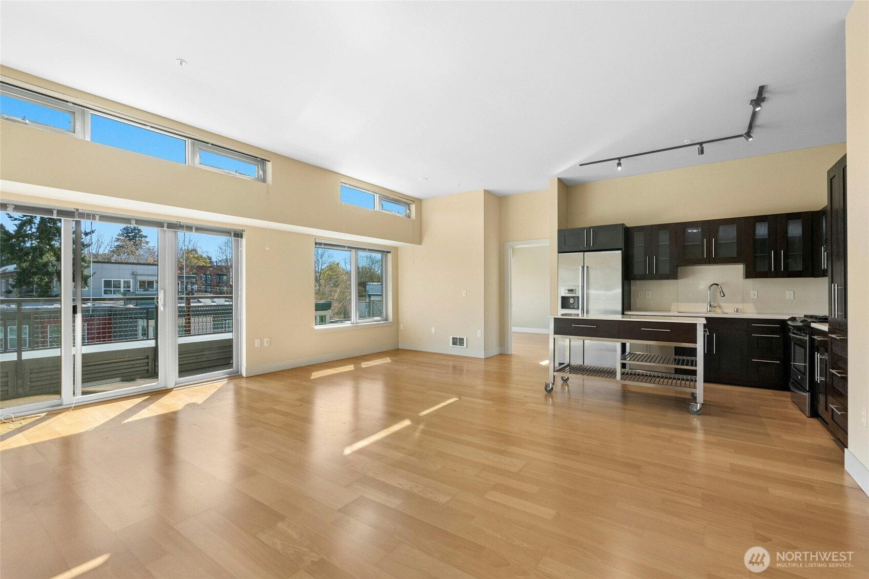 530 Broadway E #325, Seattle, WA 98102