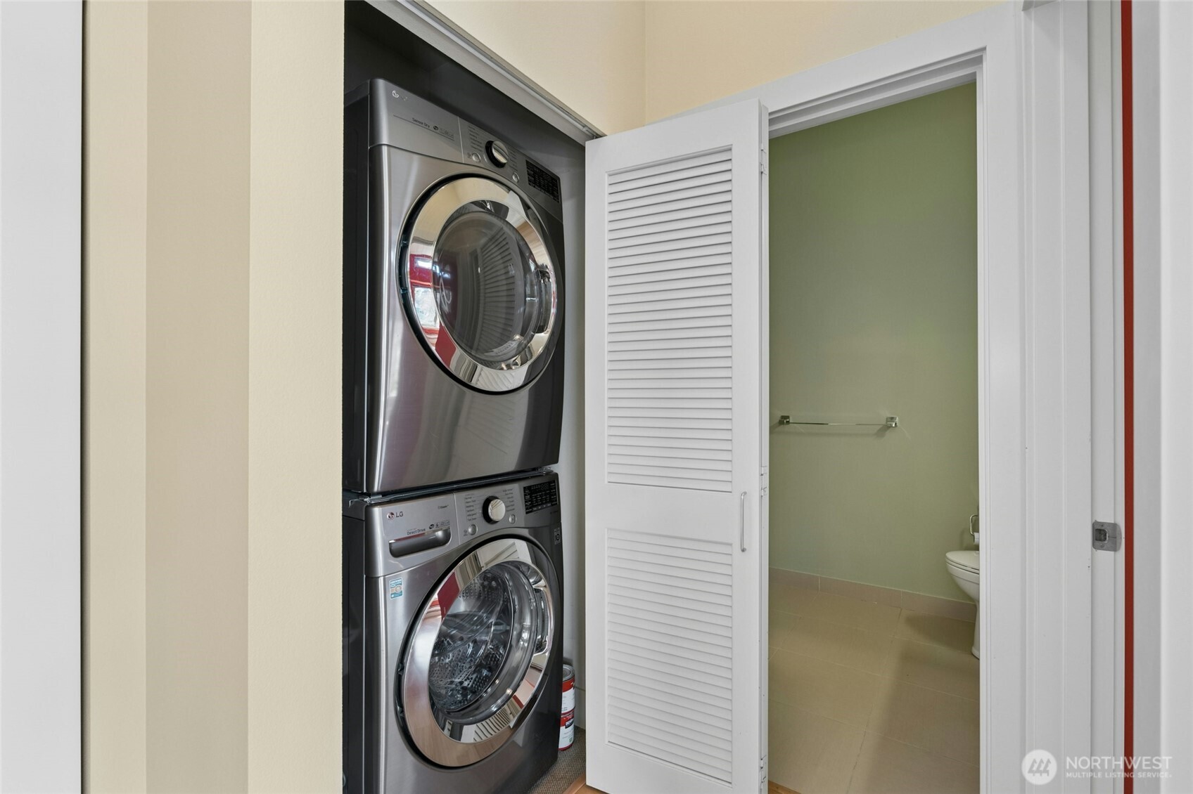 530 Broadway E #325, Seattle, WA 98102