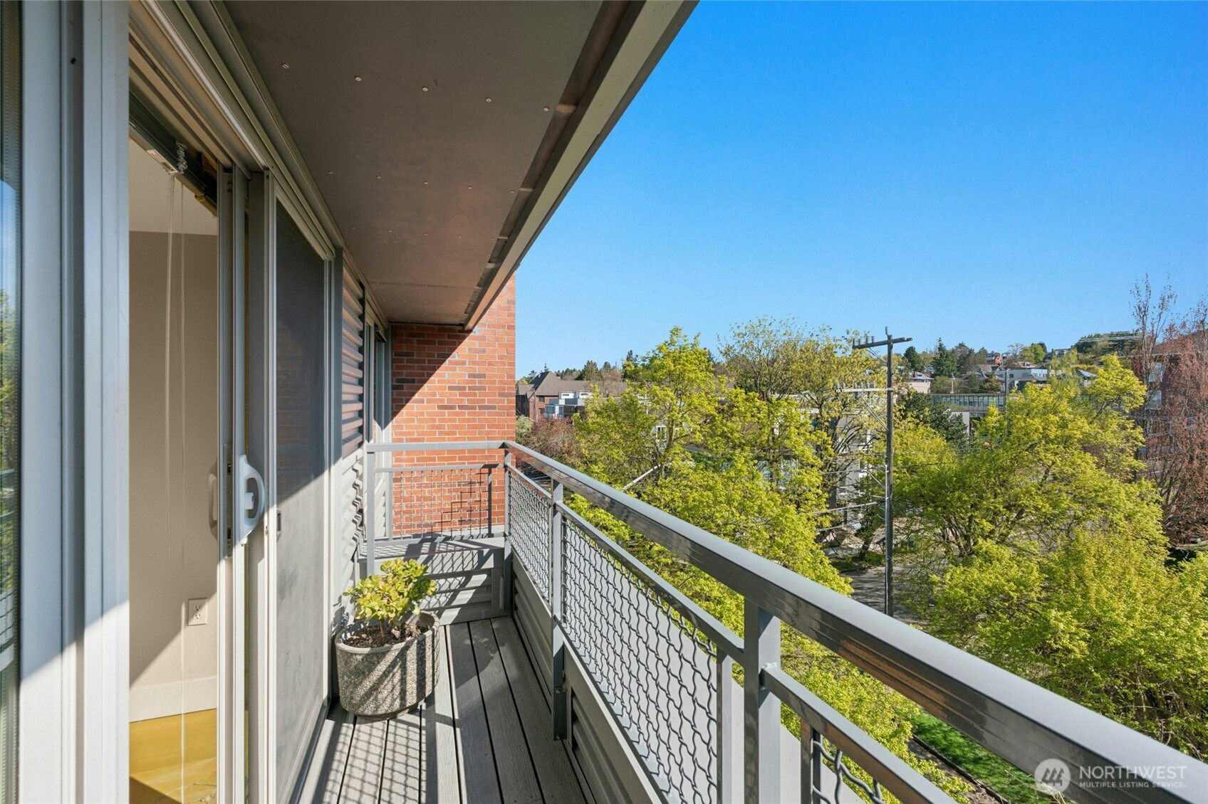 530 Broadway E #325, Seattle, WA 98102