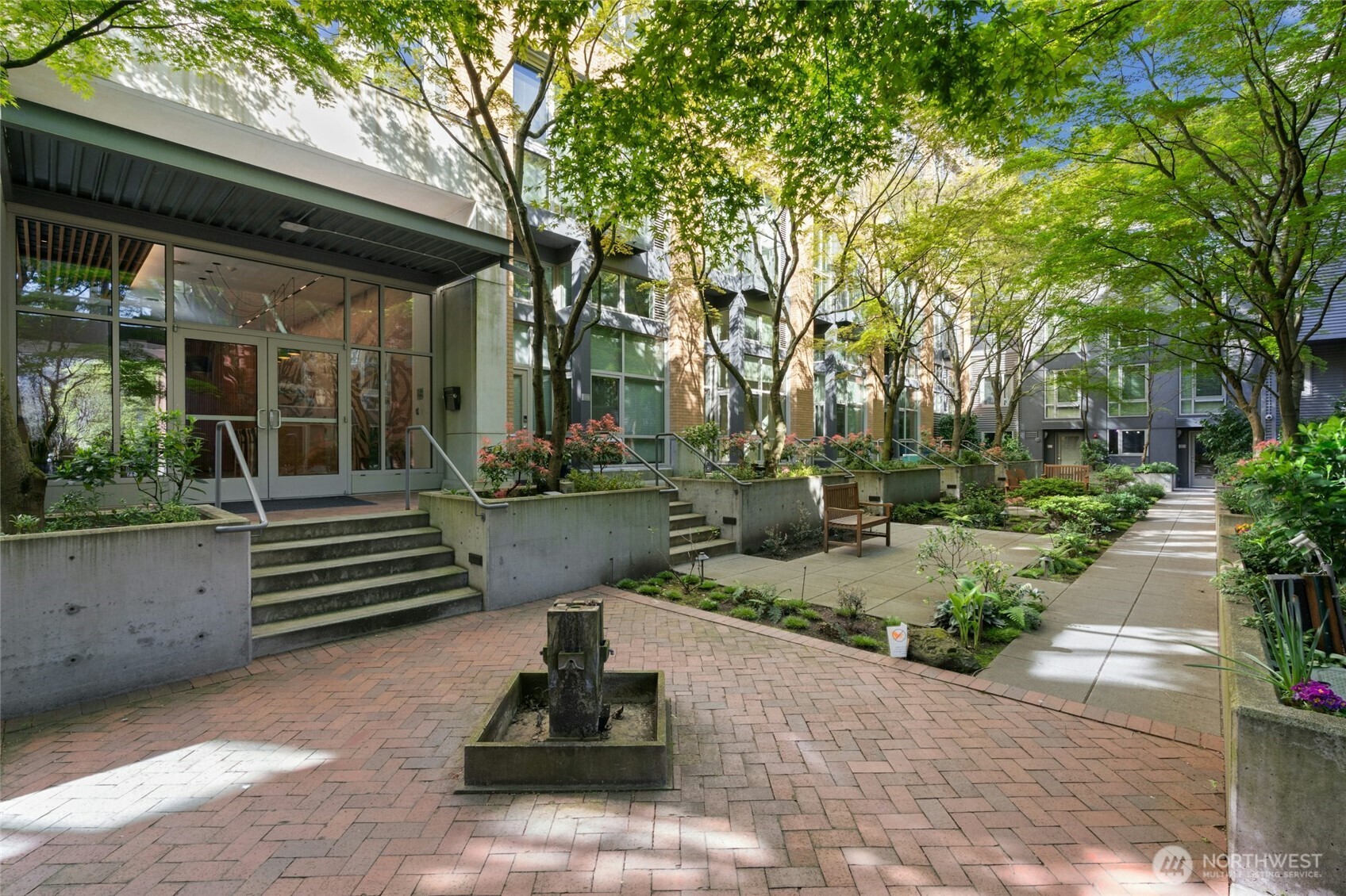 530 Broadway E #325, Seattle, WA 98102