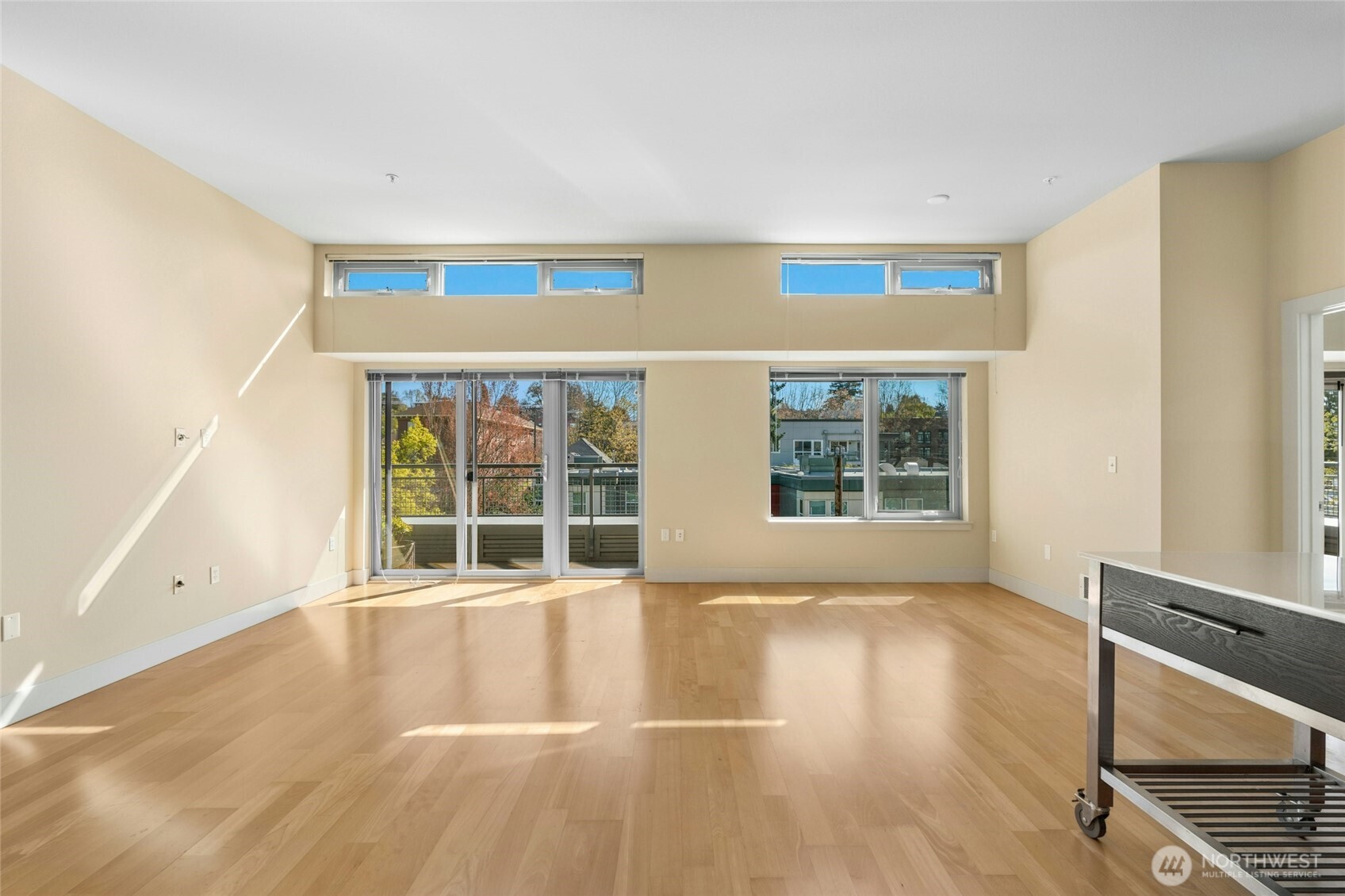 530 Broadway E #325, Seattle, WA 98102
