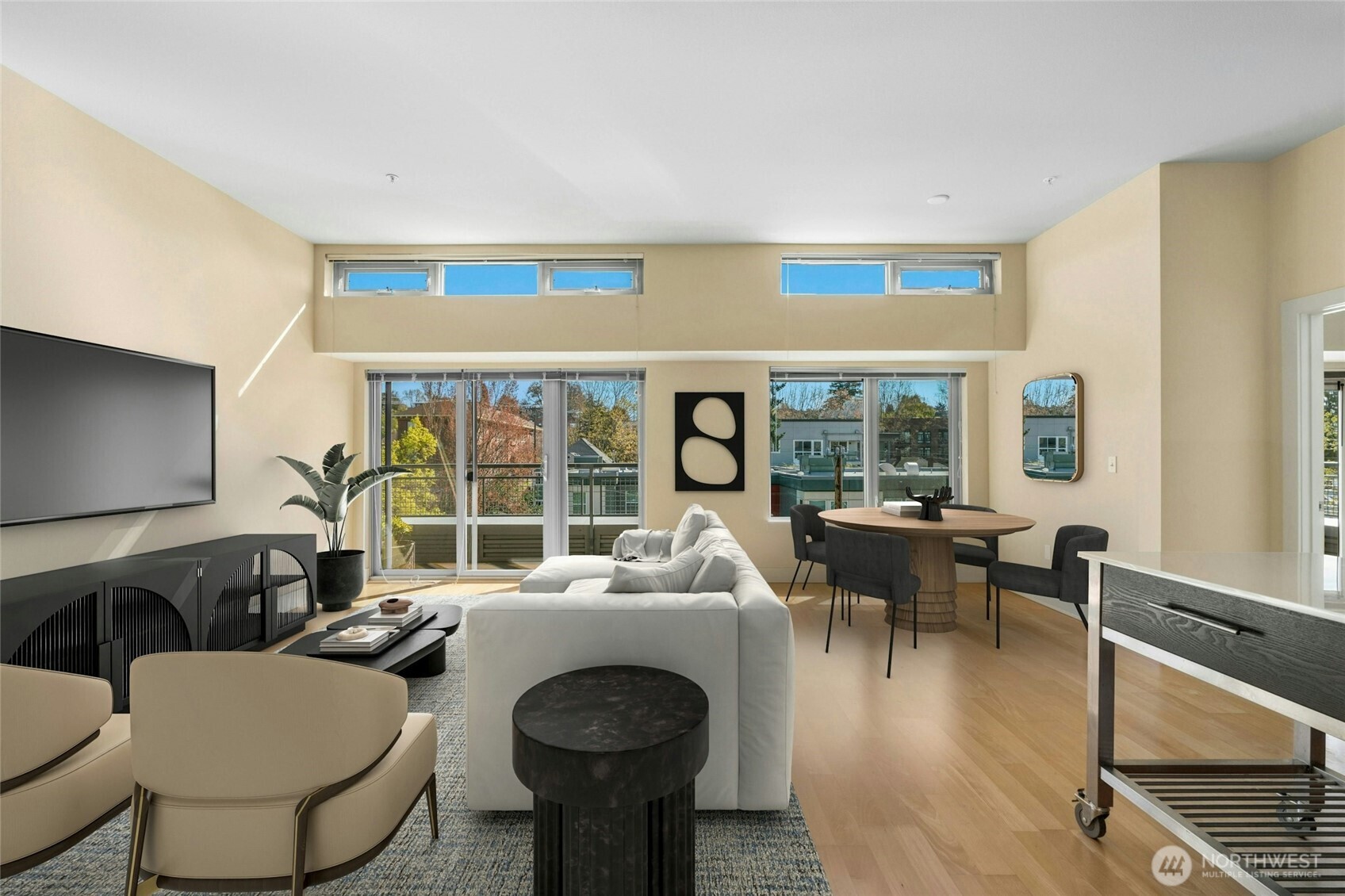 530 Broadway E #325, Seattle, WA 98102