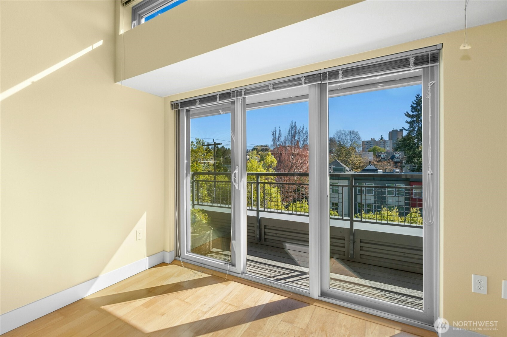 530 Broadway E #325, Seattle, WA 98102