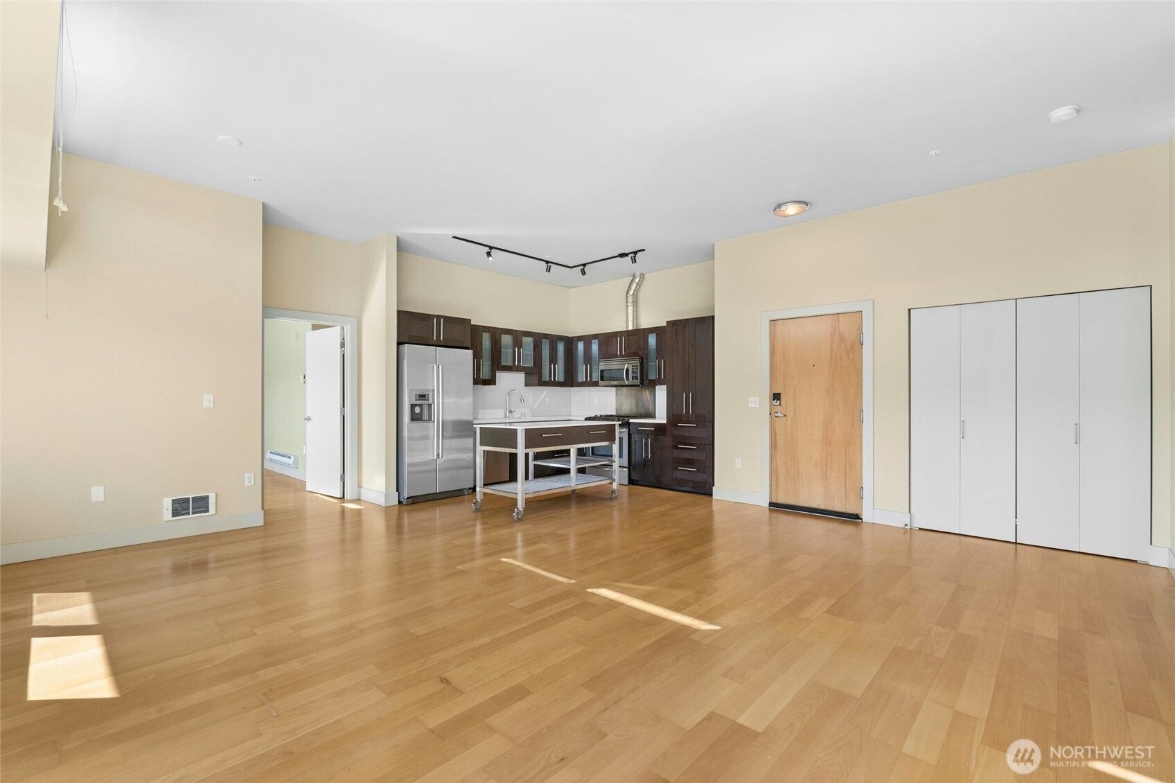 530 Broadway E #325, Seattle, WA 98102