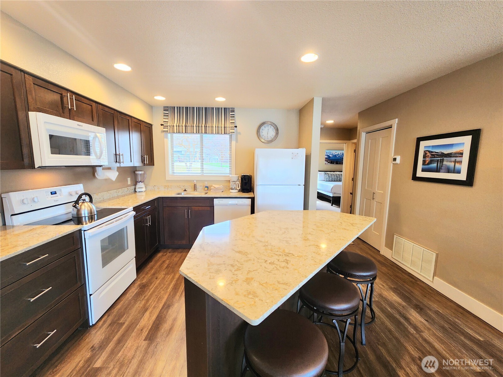 1 Beach 578-F , Manson, WA 98831