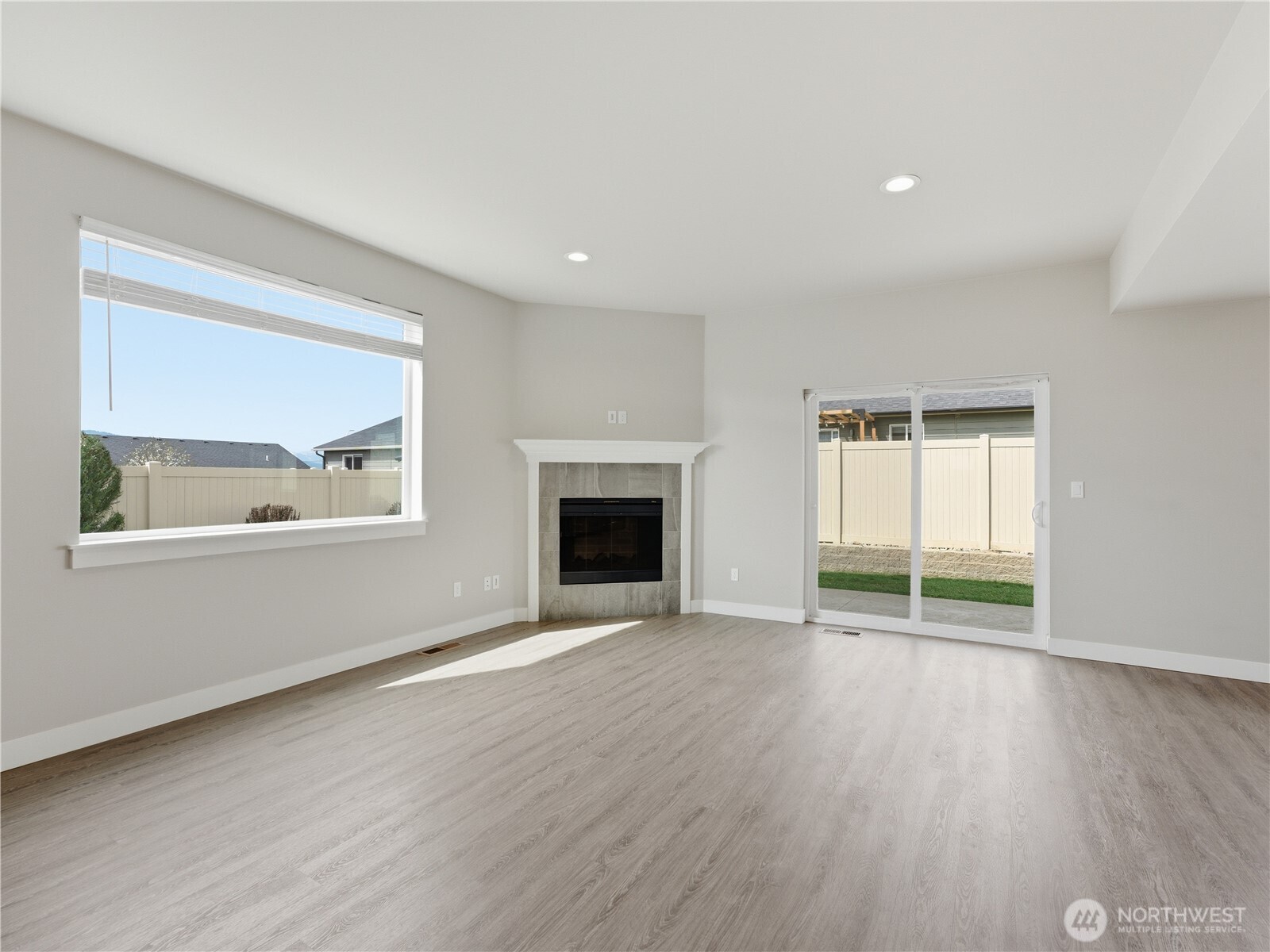 2263 S Melody Lane , East Wenatchee, WA 98802