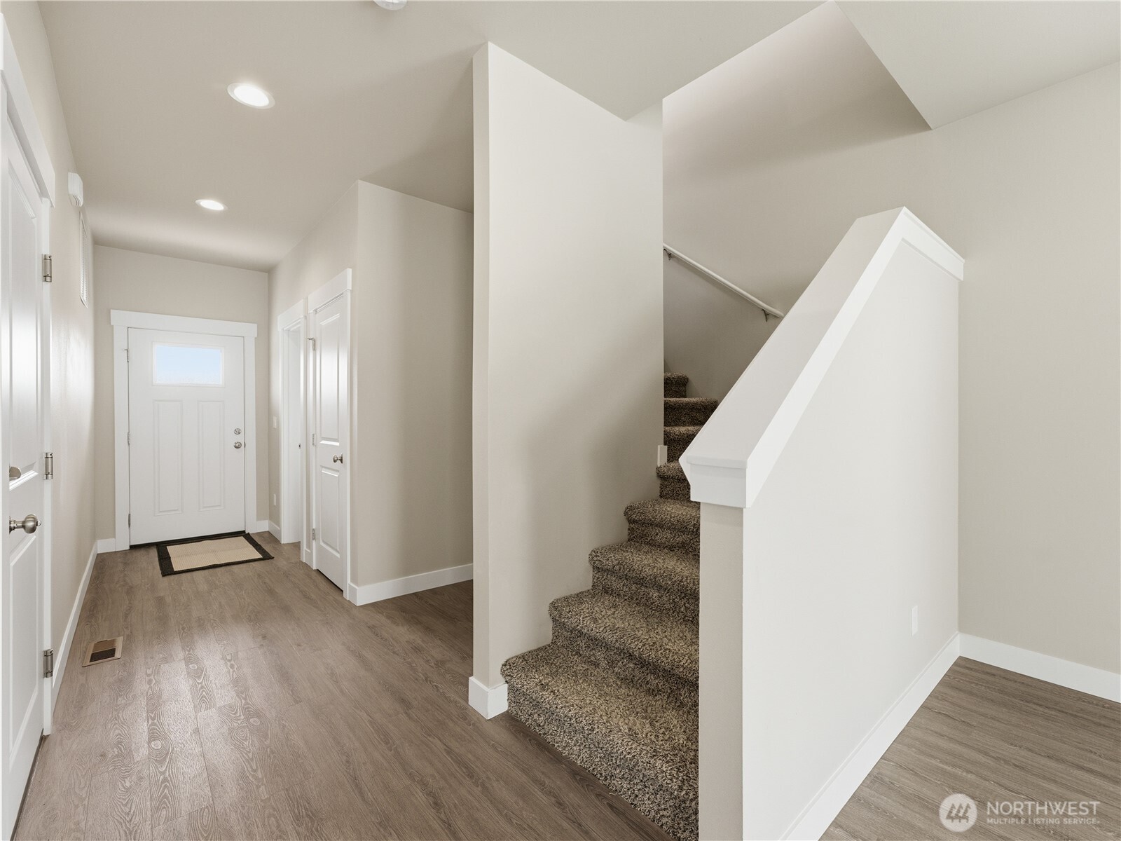 2263 S Melody Lane , East Wenatchee, WA 98802