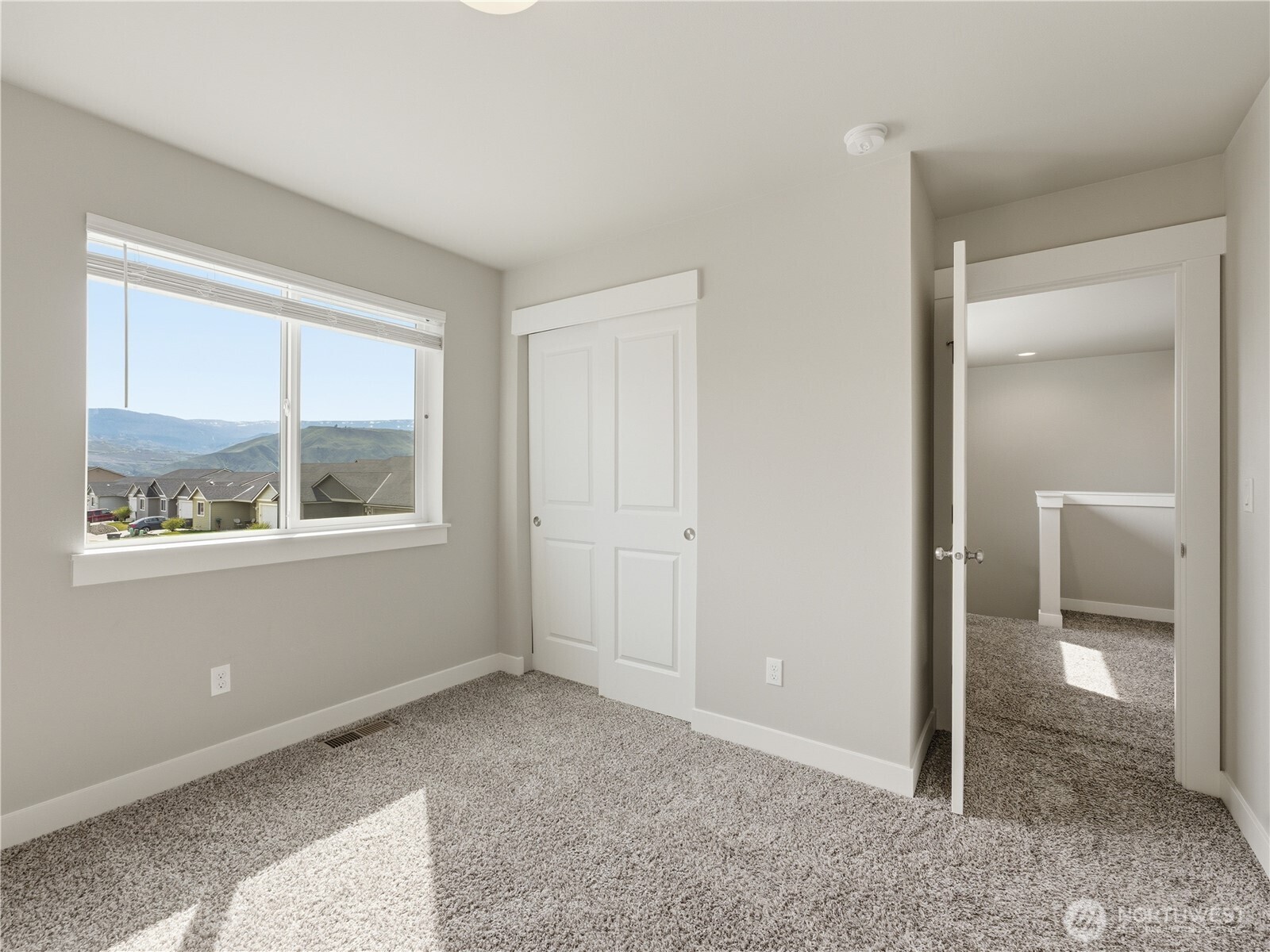 2263 S Melody Lane , East Wenatchee, WA 98802