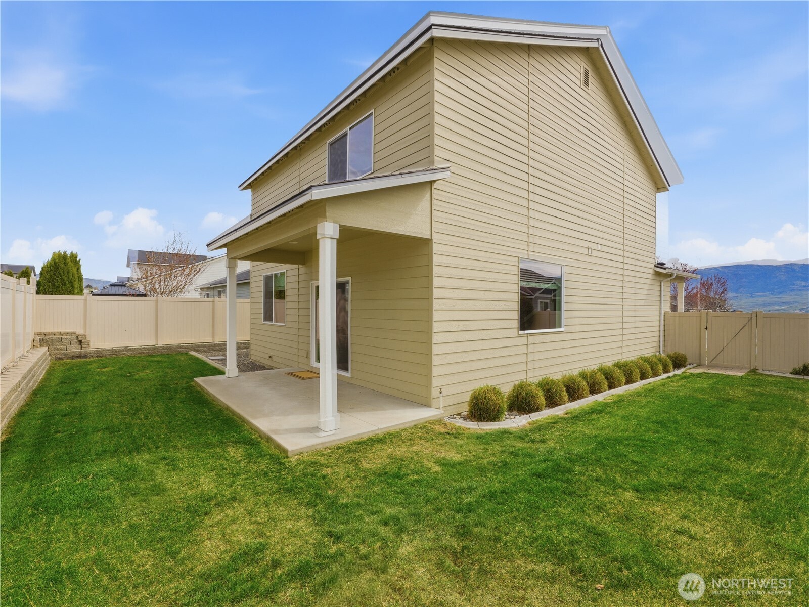 2263 S Melody Lane , East Wenatchee, WA 98802
