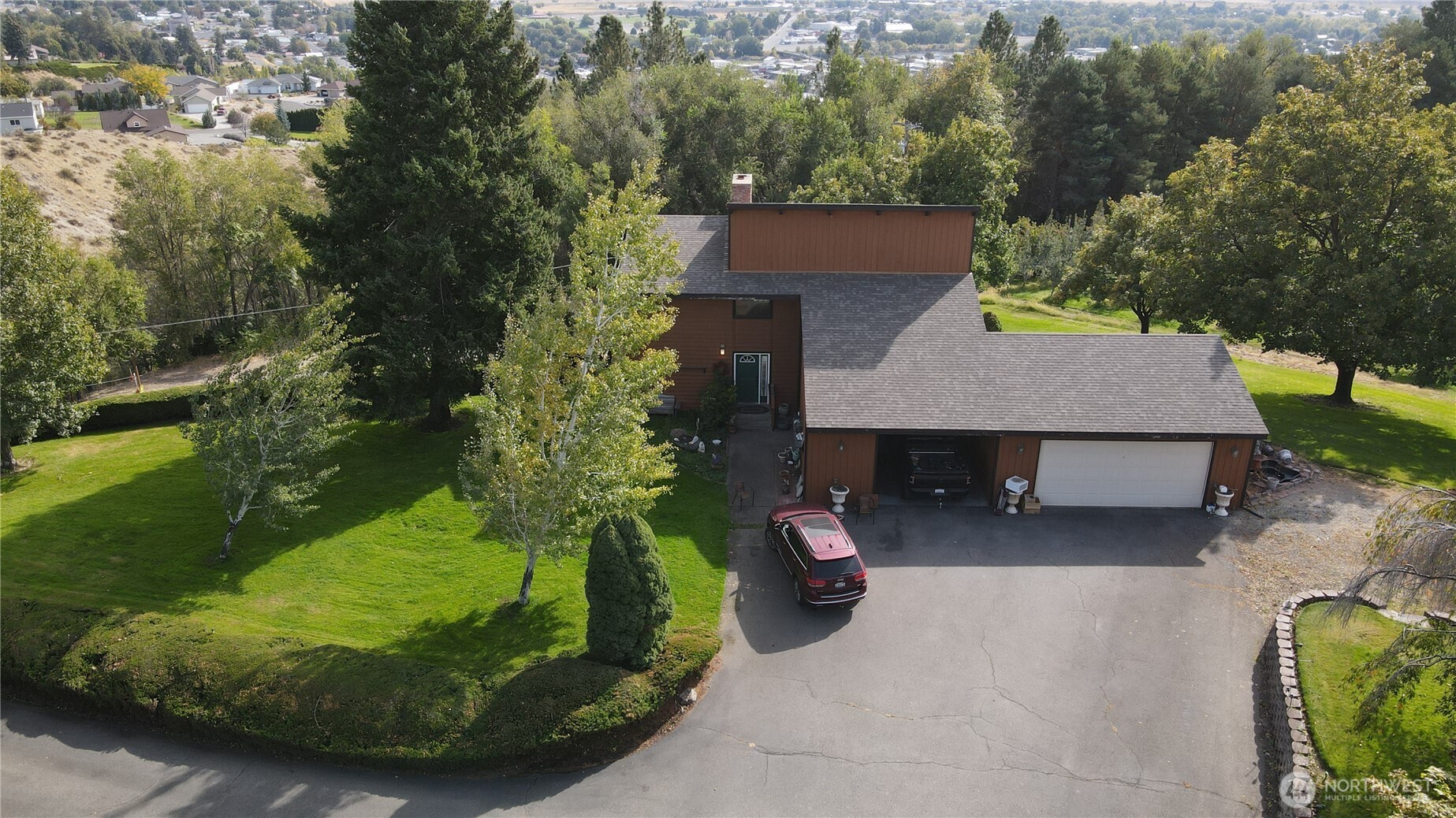 14 Hahn Road , Omak, WA 98841