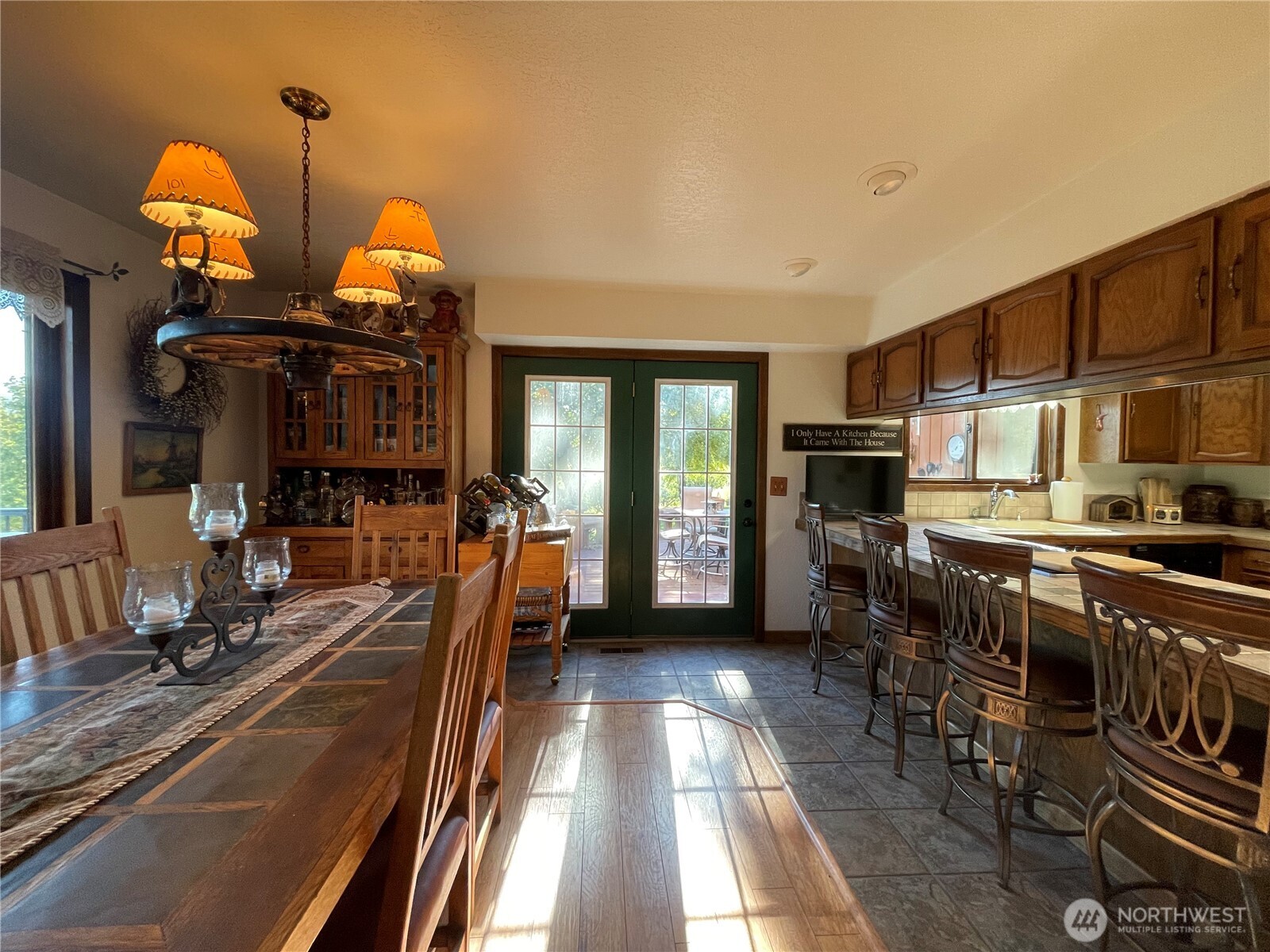 14 Hahn Road , Omak, WA 98841