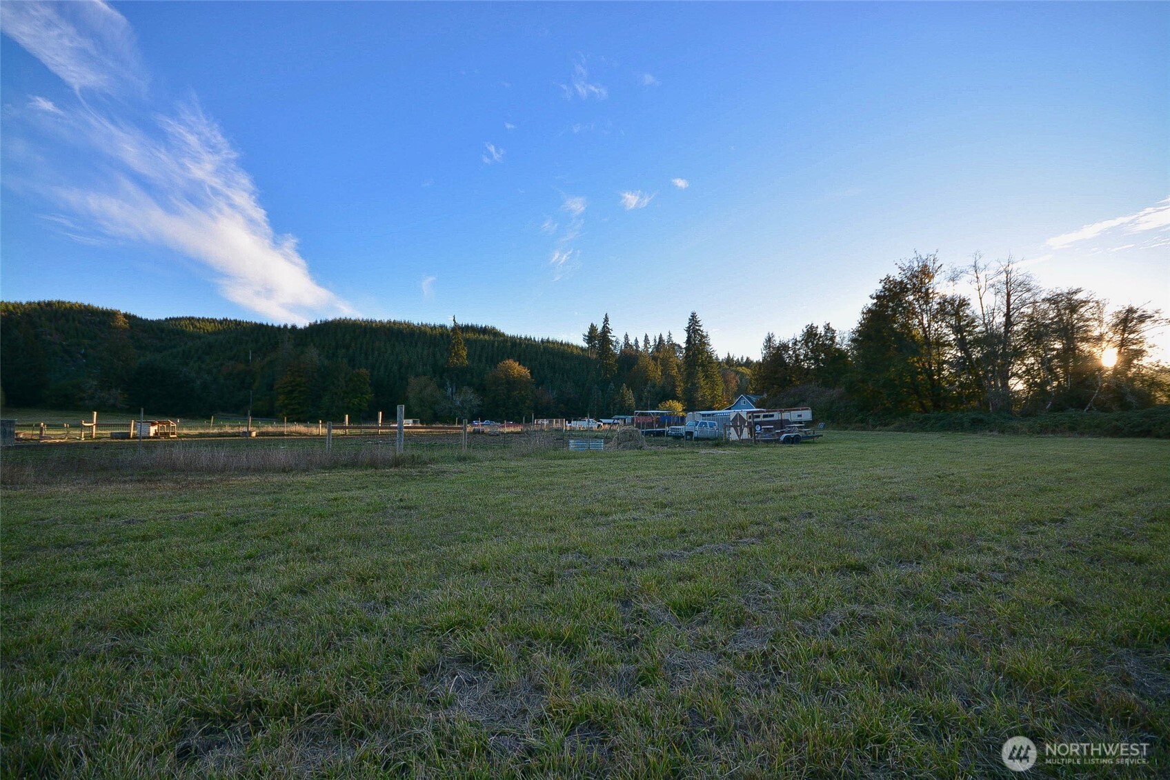 210 Brooklyn Road , Oakville, WA 98568-9715