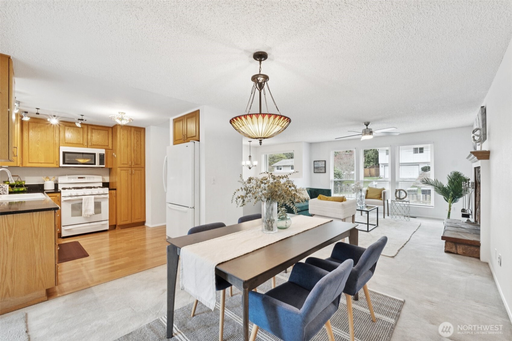21312 NE 60th Place , Redmond, WA 98053