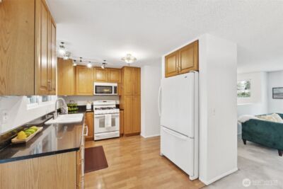 21312 NE 60th Place , Redmond, WA 98053 - Photo 13