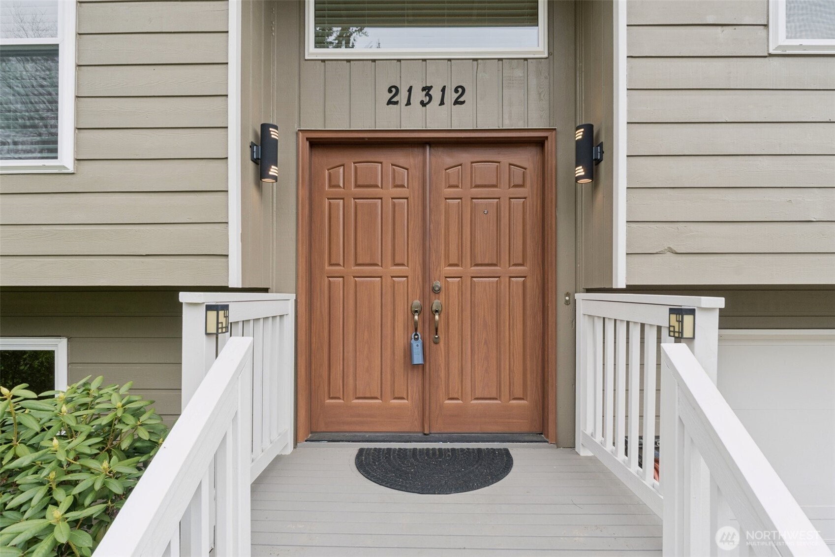 21312 NE 60th Place , Redmond, WA 98053
