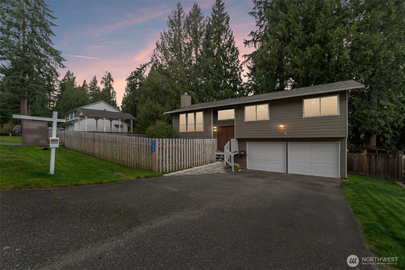 21312 NE 60th Place , Redmond, WA 98053