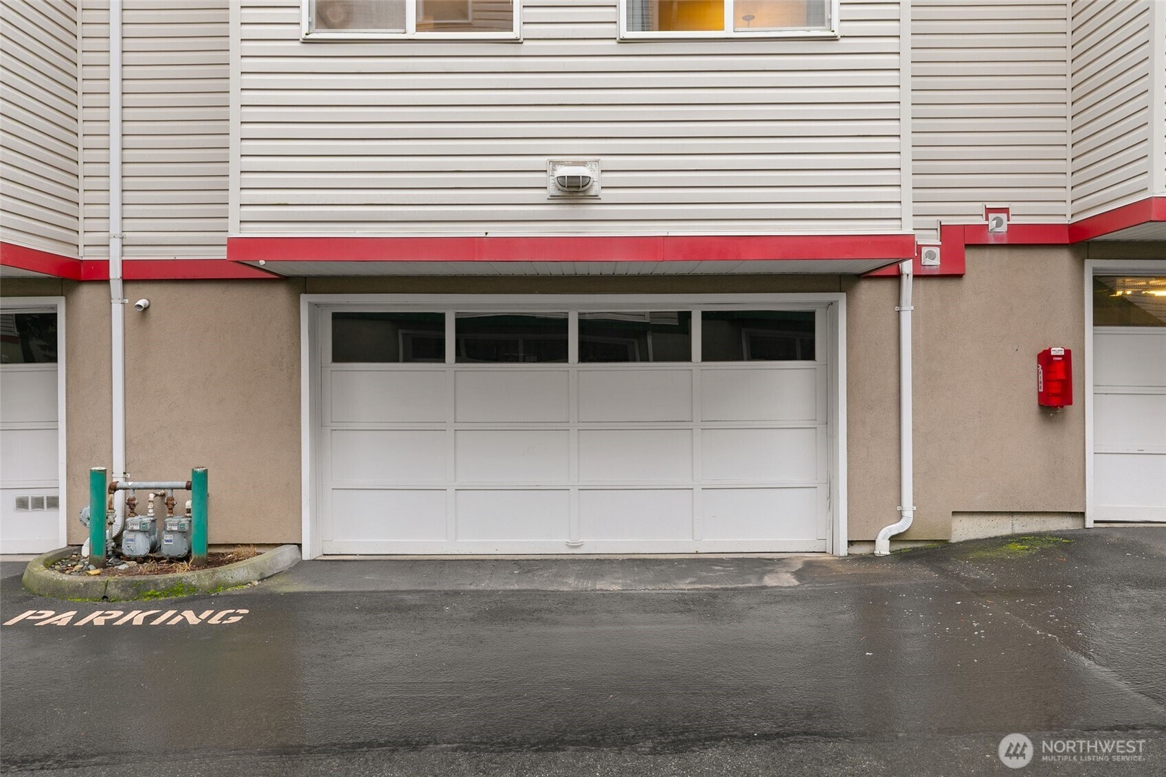 2801 NE 130th Street #C102, Seattle, WA 98125