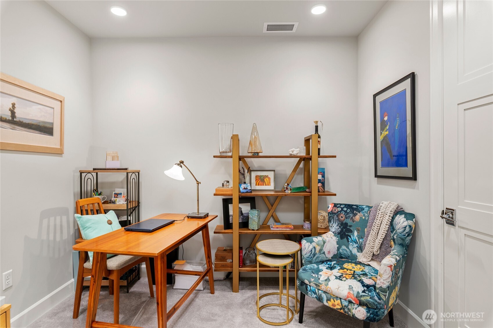 4907 Main Street #702, Tacoma, WA 98407